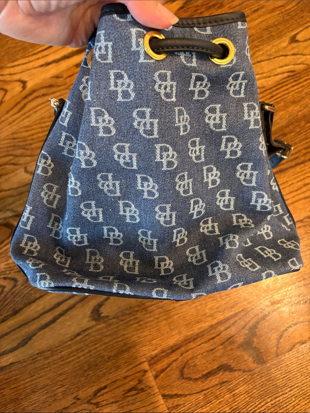 Dooney & Bourke Navy DB Monogram Drawstring Shoulder Bag NWT - Picture 10 of 11